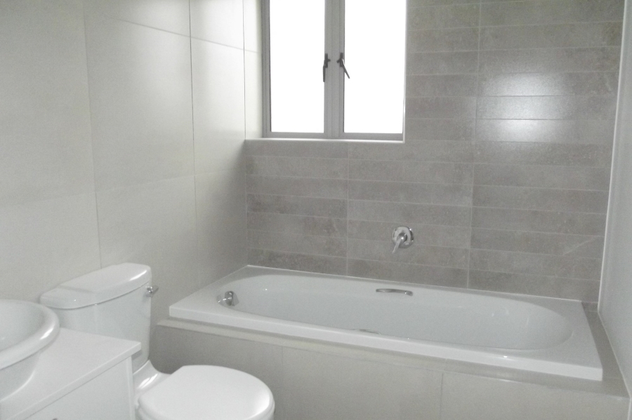 3 Bedroom Property for Sale in Mooikloof Country Estate Western Cape